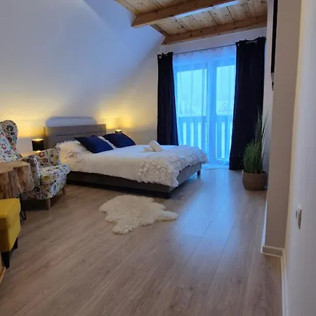Pino House *