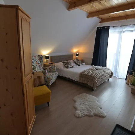 Pino House *