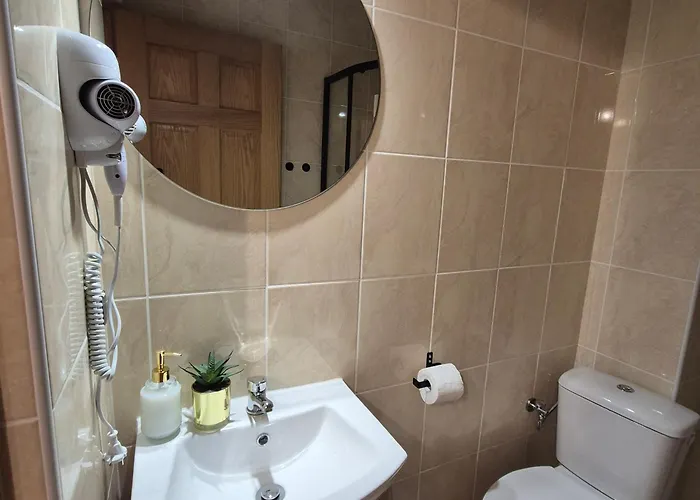 Gæstehus Pino House 3*