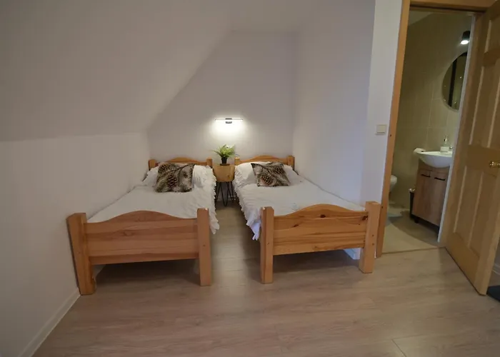 Pino House Gæstehus 3*